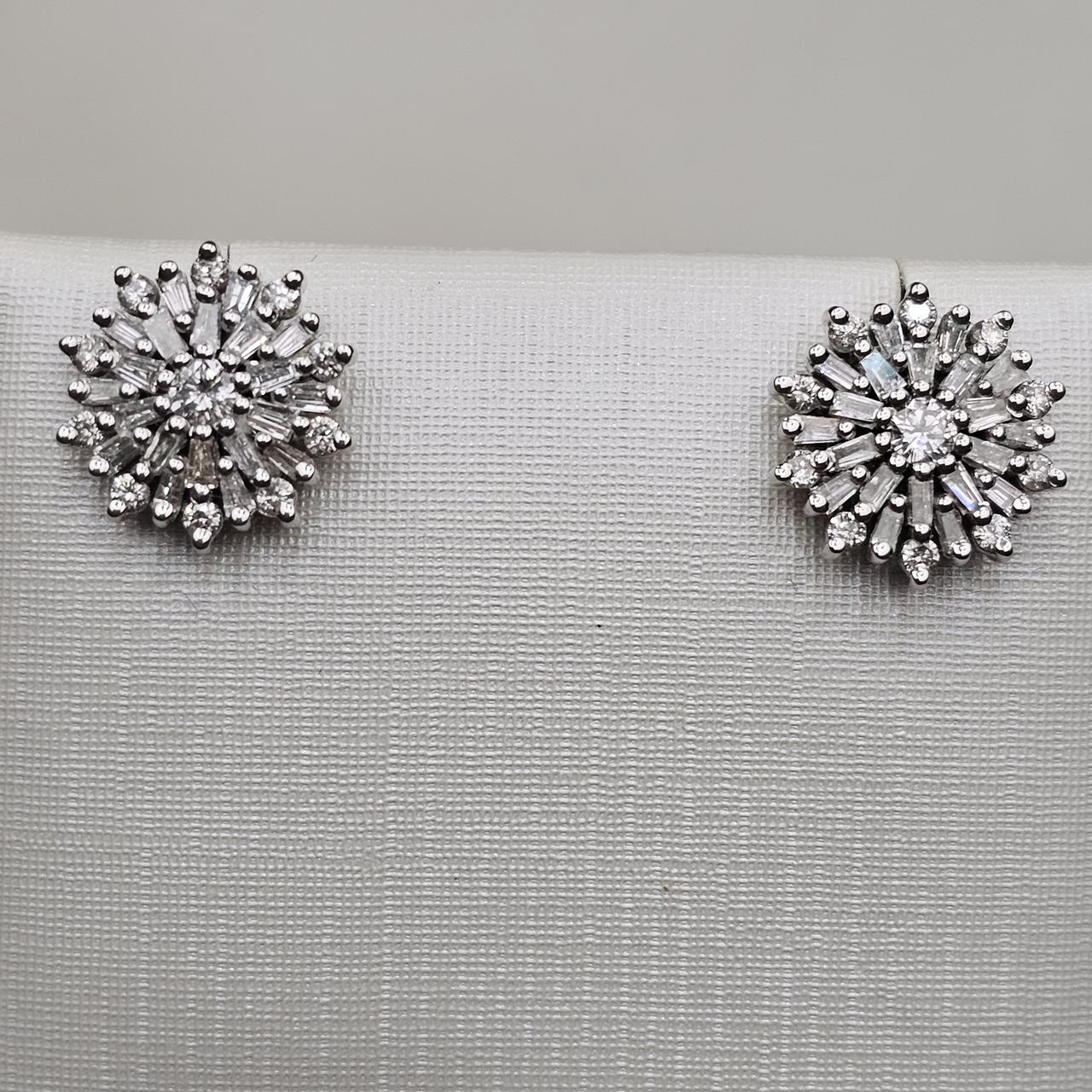 Золотые серьги 585 проба с бриллиантами 0,23Ct 4/4А трапеция 0,43Ct 3/4А