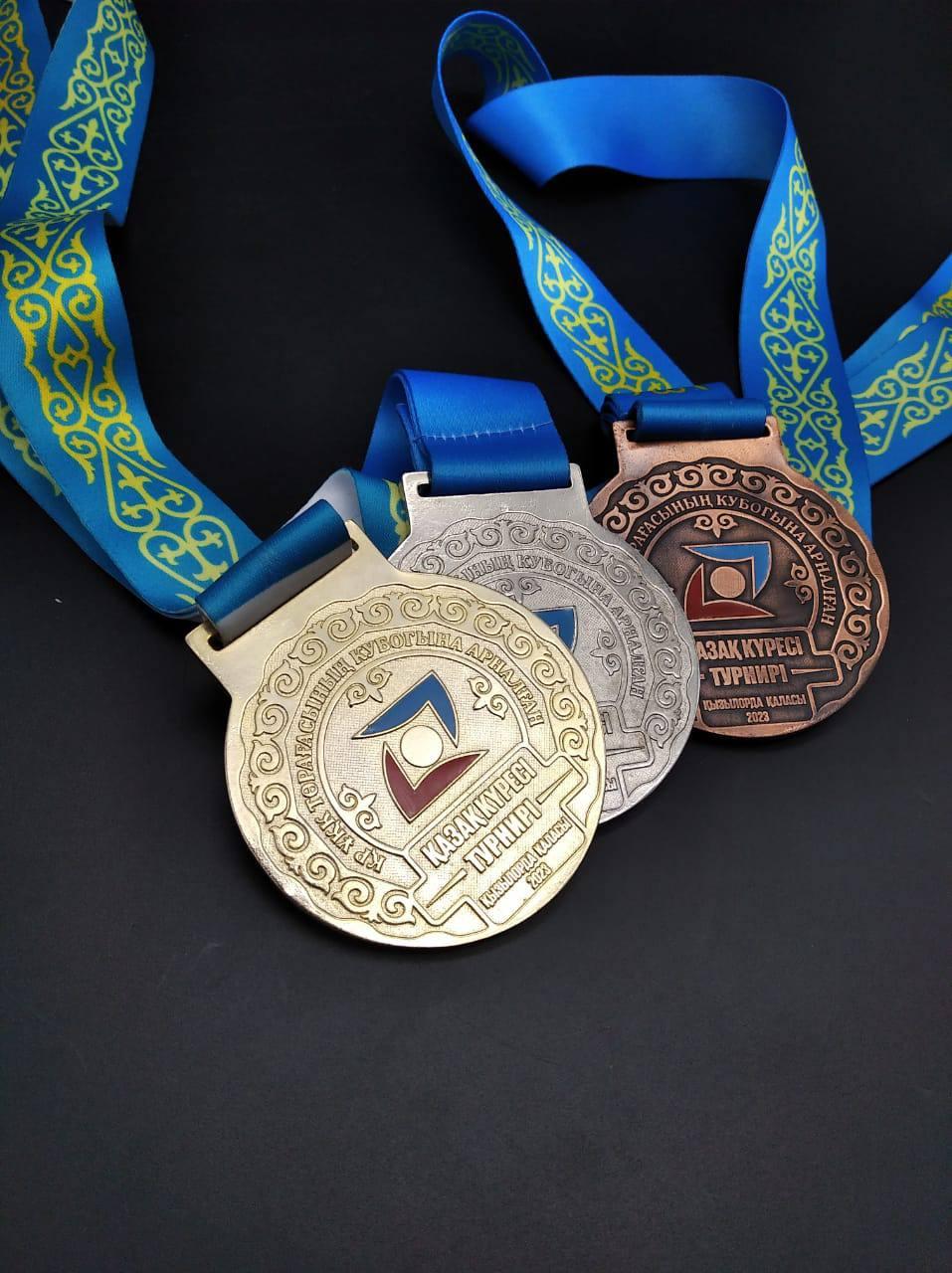 Призовые медали для единоборств