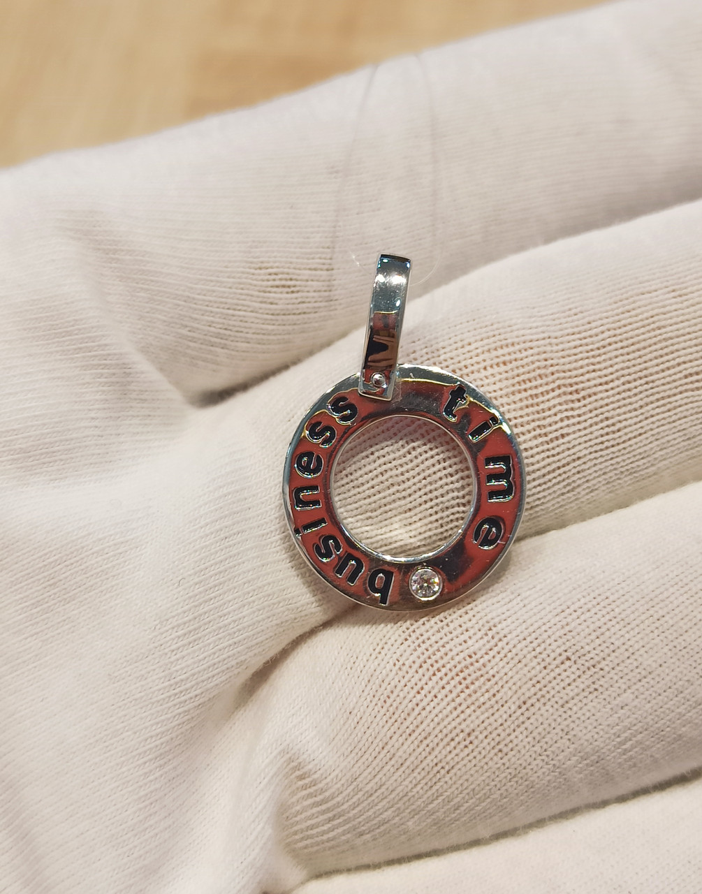 Подвеска «Business time» ( пр. Абая 141 ), фото 1