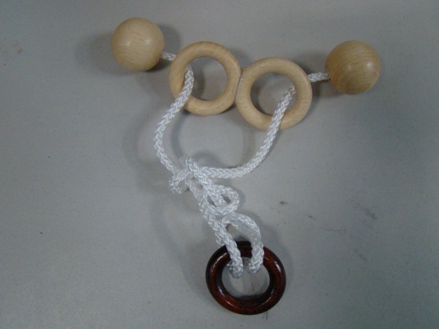 Головоломка Mini string puzzle Spectacles, Eurika