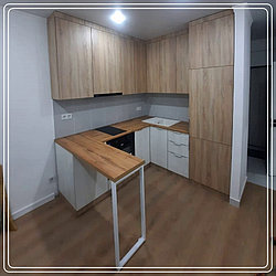 Встроенная кухня.