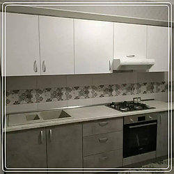 Кухонный гарнитур. На заказ. Цвет - Бетон, Белый.