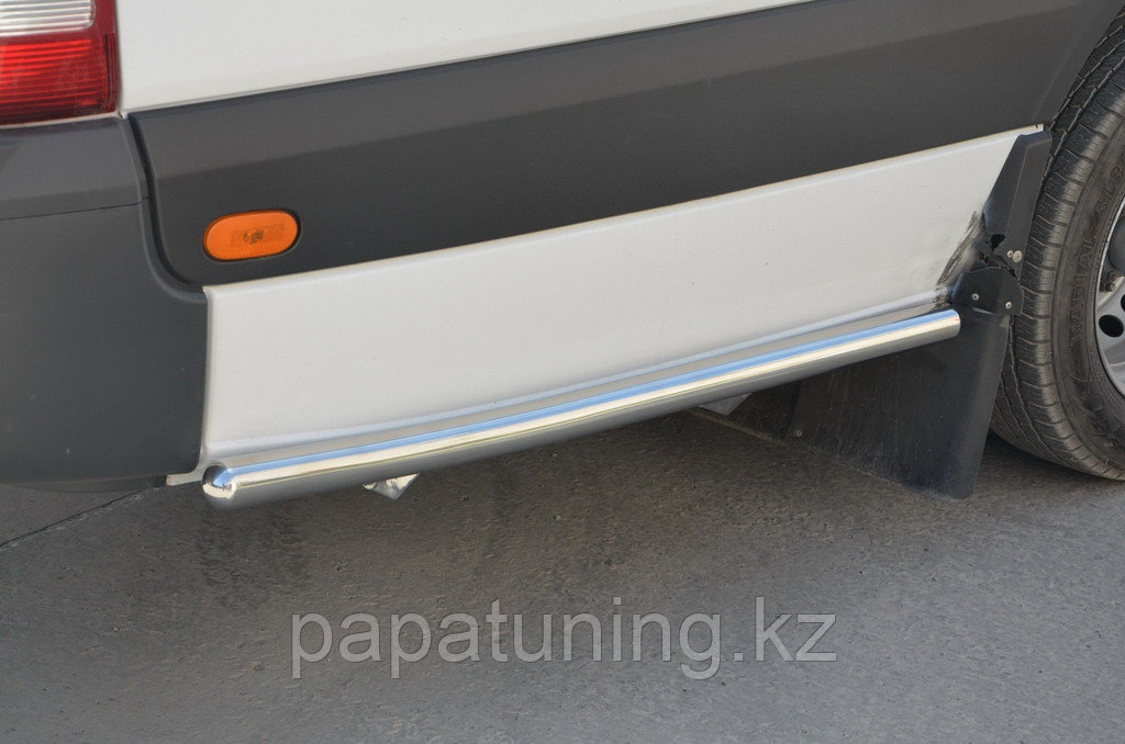 Защита крыла Папа Тюнинг d53 для Mercedes-Benz Sprinter 2012- - фото 1 - id-p117693127