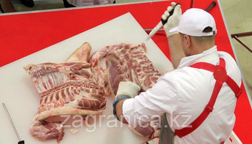 Дания: обвальщики свинины требуются