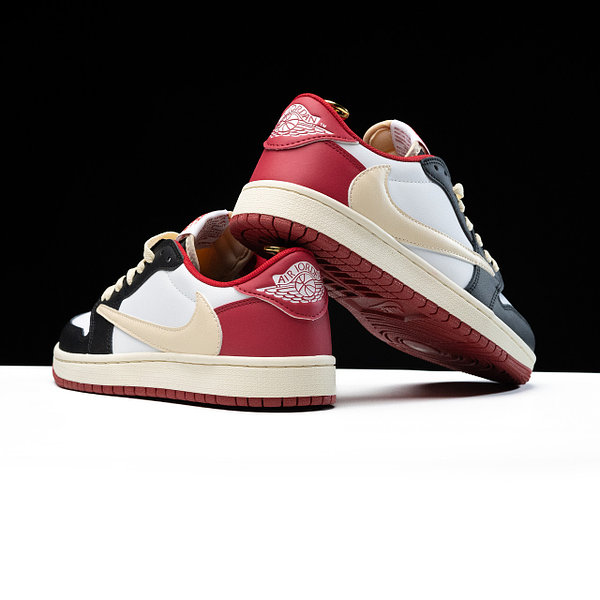 Fragment 1s red 2025