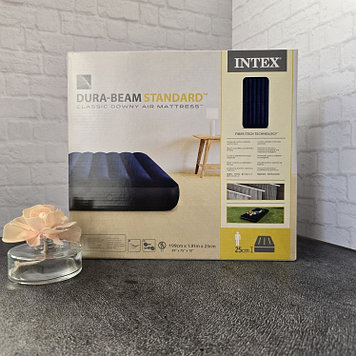 Одноместный надувной матрас 99x191x25 см , Intex 64757