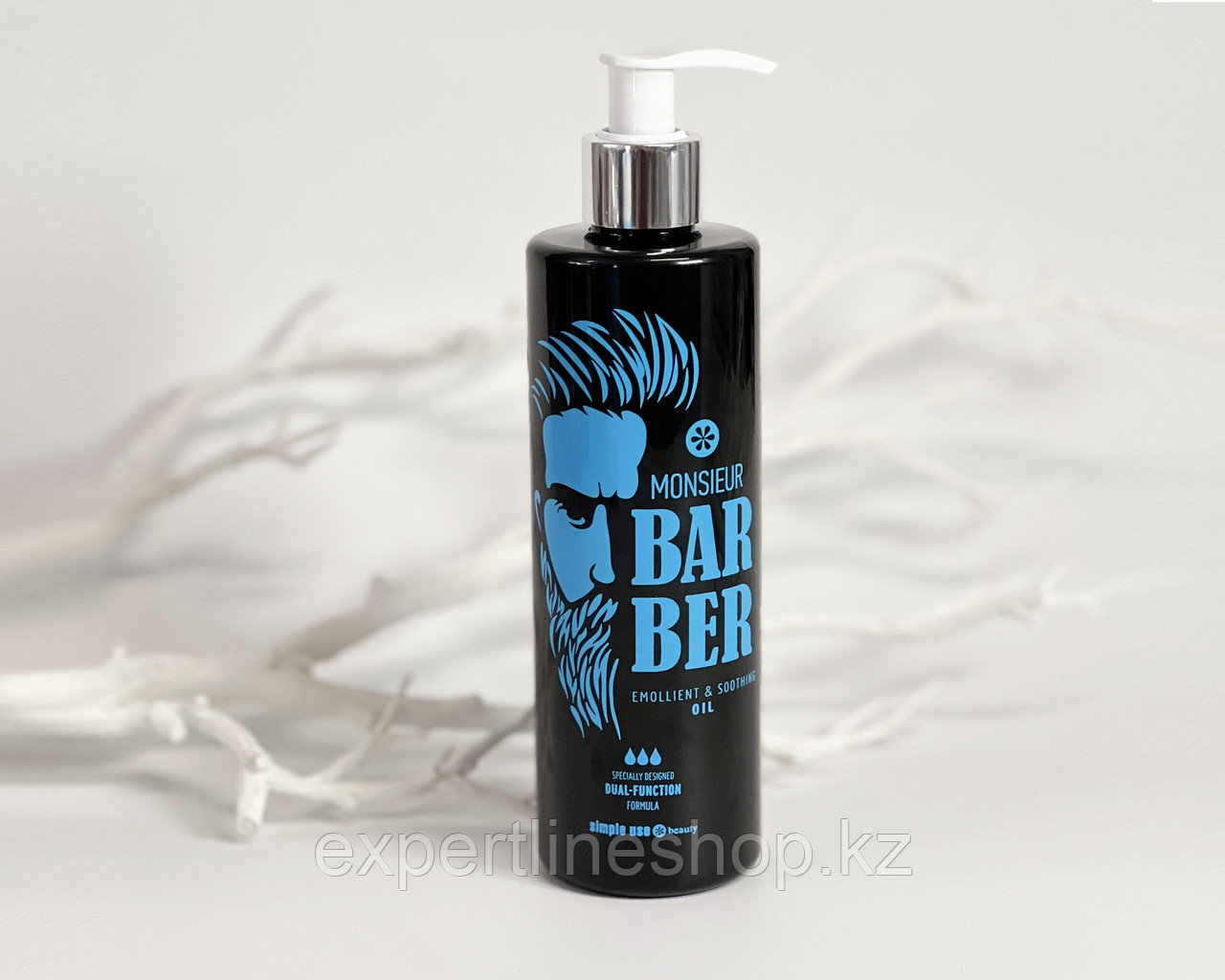 Масло до и после депиляции MONSIEUR BARBER EMOLLIENT & SOOTHING OIL 300мл
