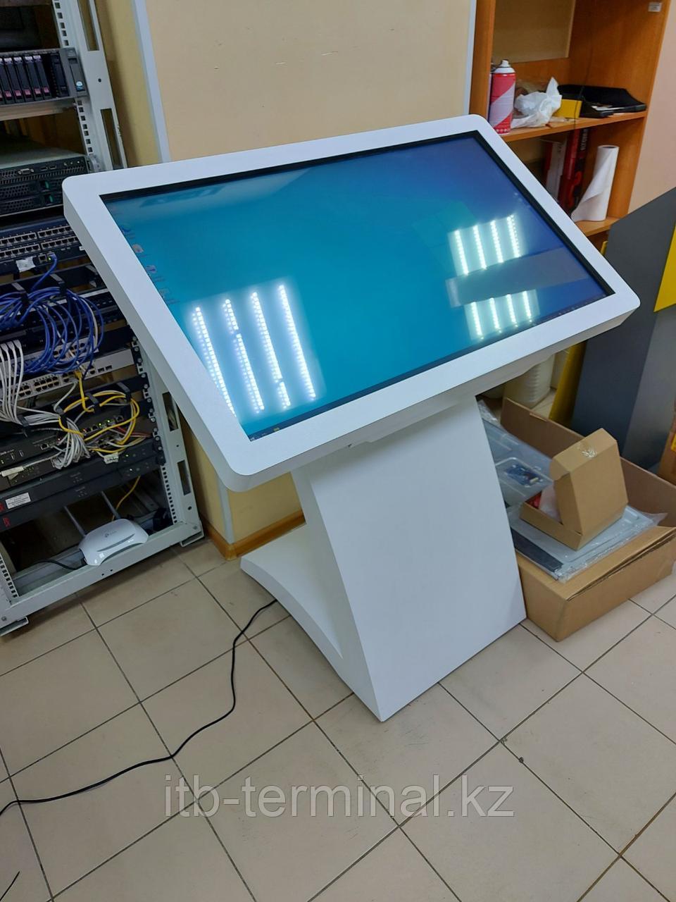 Информационный сенсорный стол, фото 1