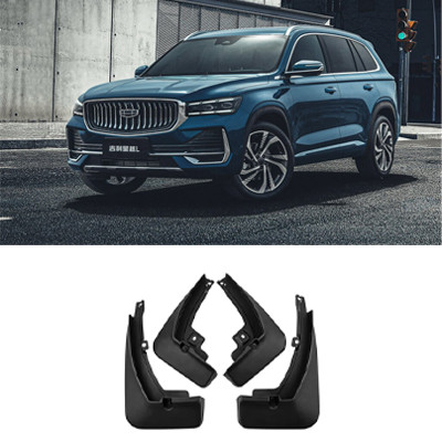 Брызговики Geely Monjaro 2021 год, черного цвета, фото 1