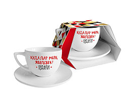 Чашка с блюдцем,с рисунком