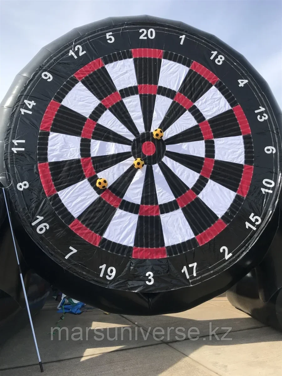 Футбольный дартс 2*2м.