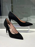 Классические женские туфли "Paoletti" натуральная кожа черного цвета