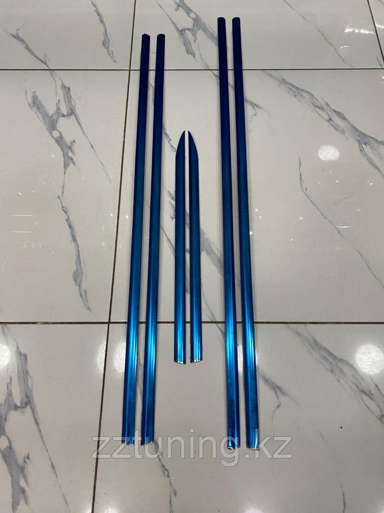 Молдинги под стекло Land Cruiser 200, фото 1