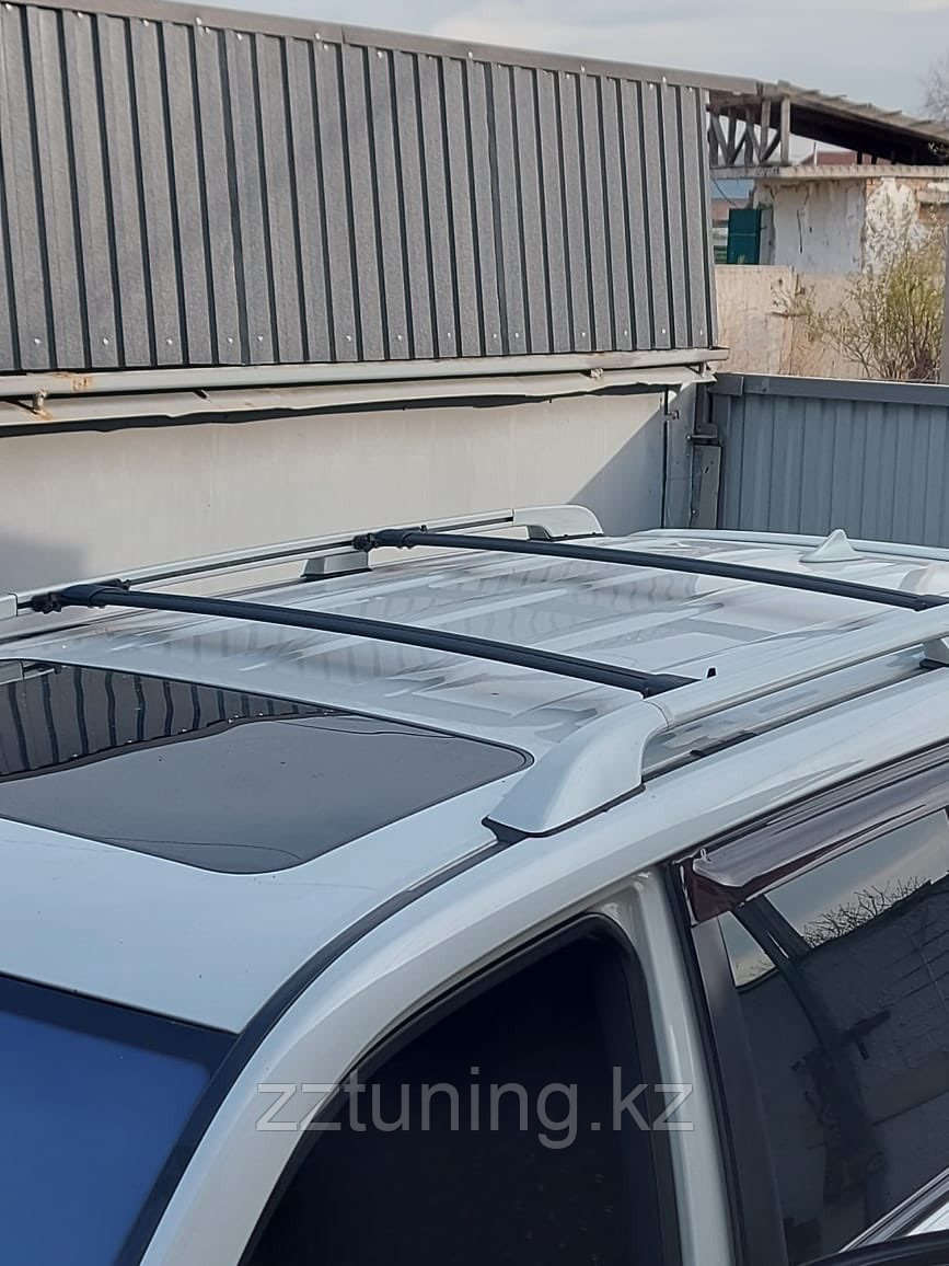 Рейлинги поперечные на крышу Land Cruiser 200
