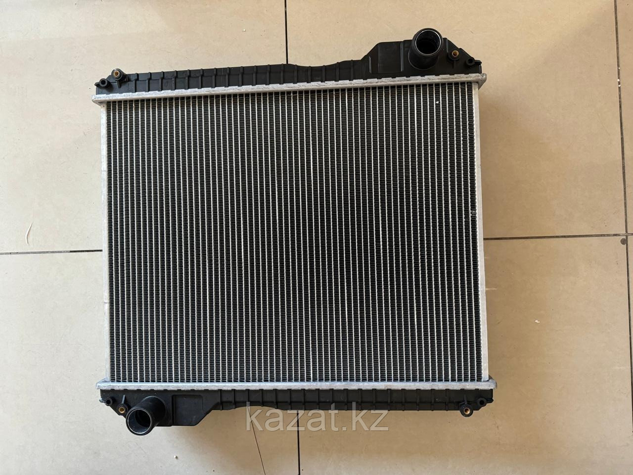 Радиатор охлаждения JCB 332/C8935, 333/D2602