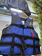 Спасательный жилет взрослый