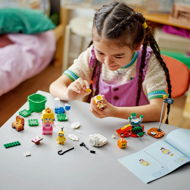 Лего Super Mario Приключения с интерактивной LEGO® Пич Lego