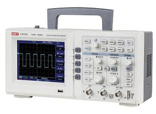 UTD2102C Осциллограф 100МГц, 2-х канальный UNI-T