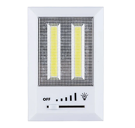 Светодиодный светильник c батарейками на магните MM-820