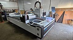 Станок лазерный для резки металла, с ЧПУ, 1500*3000мм 3000W, резка металла до 20мм