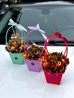 Сумочки с сухофруктами для учителей