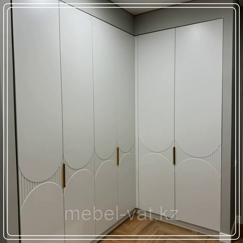 Белый угловой шкаф, фото 1
