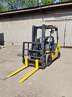 Вилочный погрузчик KOMATSU - г/п 2.5 т, Высота подъема 3 метр.