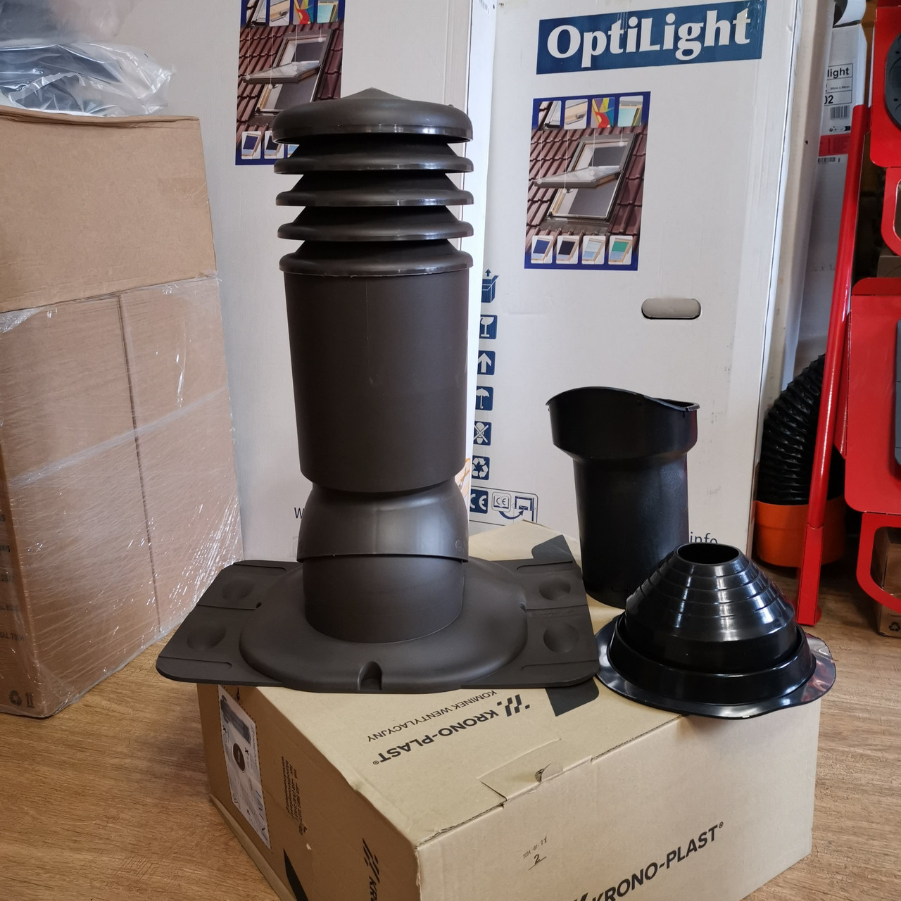 Вентиляционный выход универсальный HiVent UNI 125 8019 утеплённый, фото 1