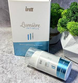 Нимфоманиялық фильмдегі секс көріністері Жалаңаш қисық әйелдер