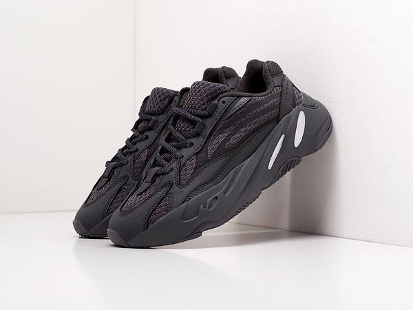 Adidas Yeezy Boost 700 v2 40