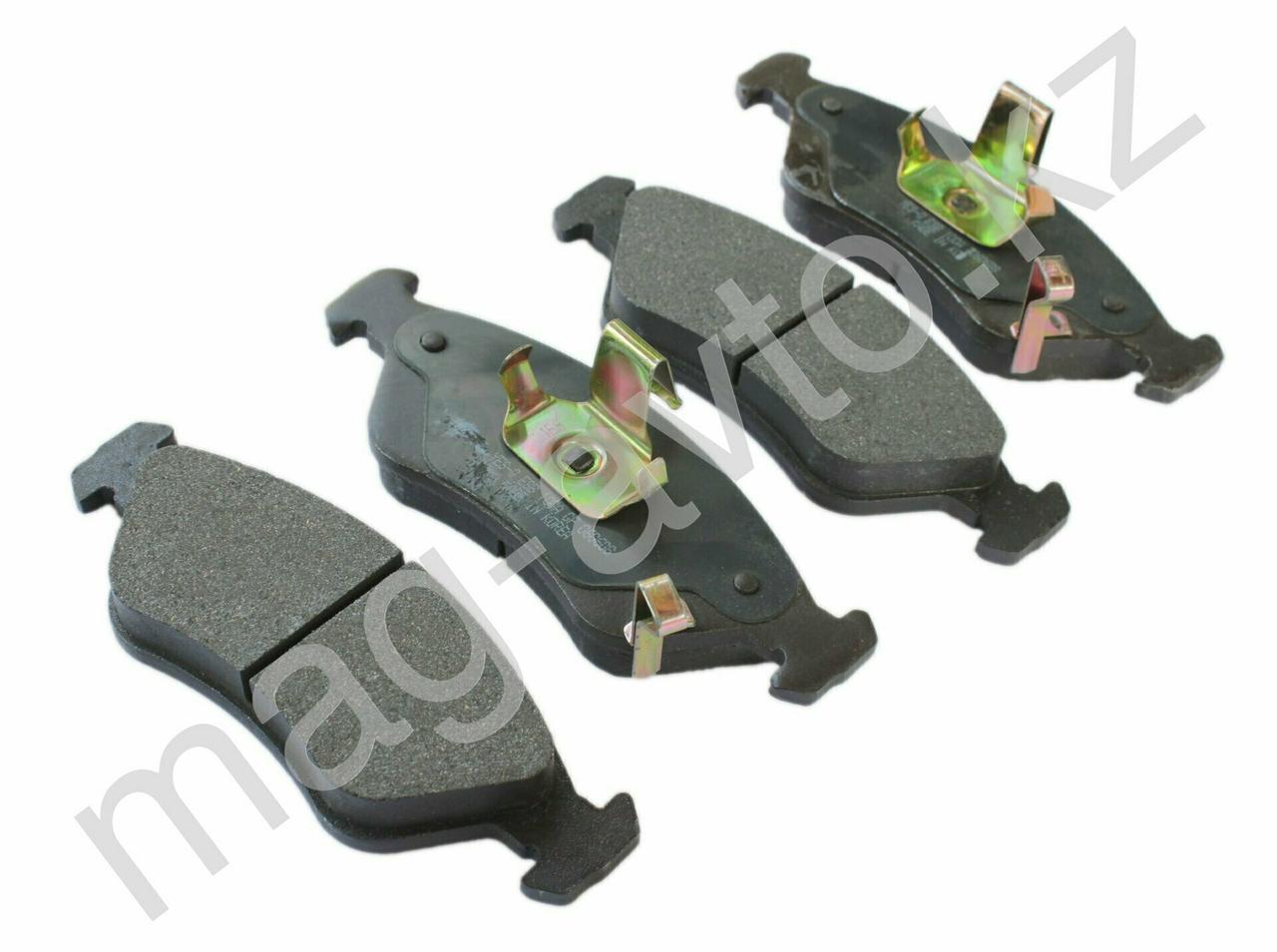 13482, Тормозные колодки передние   KIA SP1079F Hi-Q