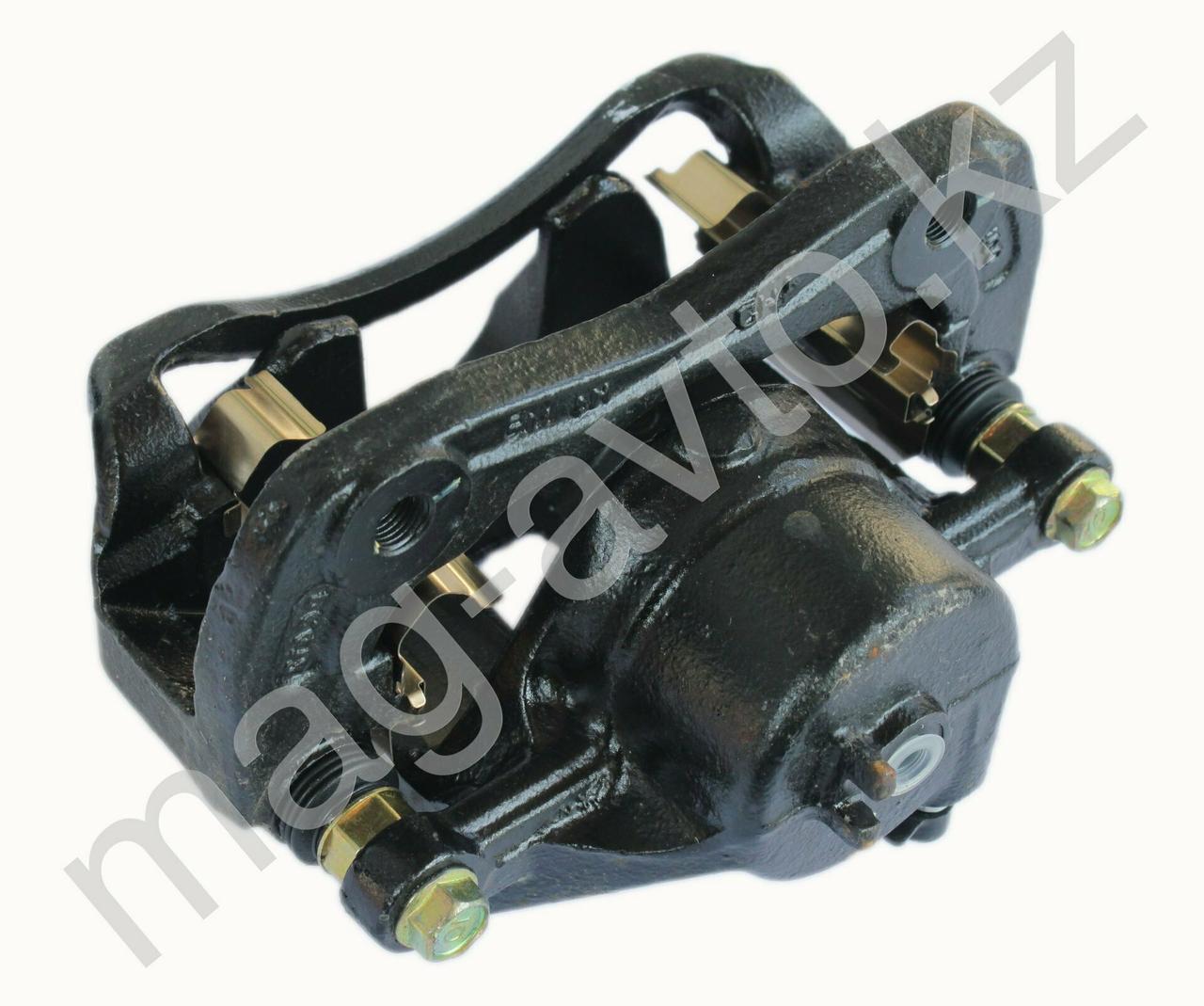 13257, Суппорт тормоза передний правый HYUNDAI / KIA MANDO CB000224R
