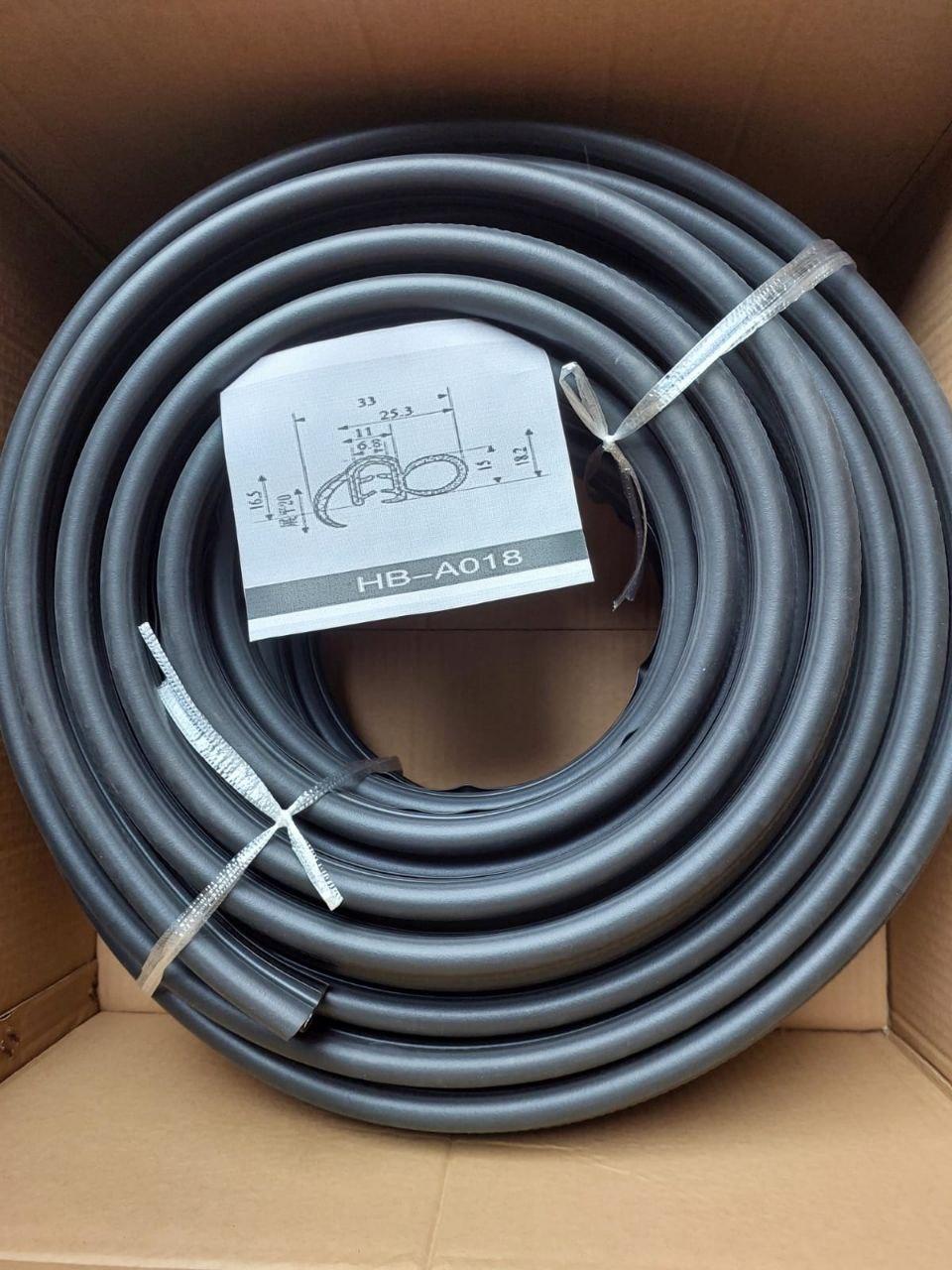 Уплотнитель вставной с металлом на дверной проем HB-A018