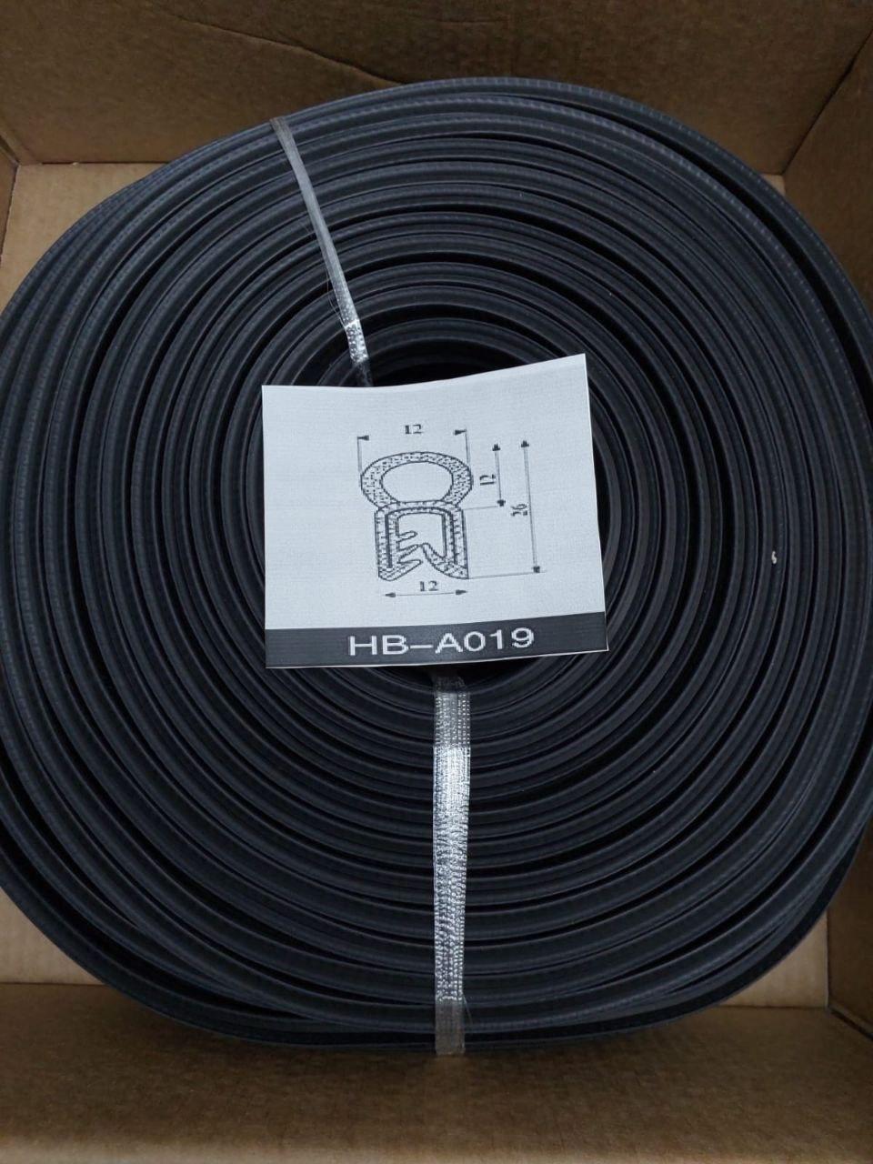 Уплотнитель вставной с металлом на багажный проем HB-A019