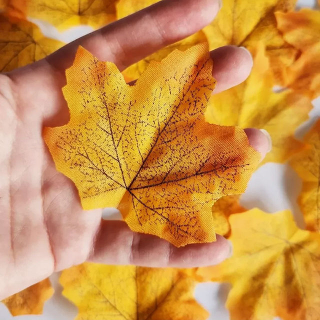 Онлайн порно видео HD шұлықтар Порно қызы анасына куннилингус береді