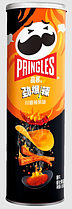 Чипсы PRINGLES со вкусом АЗИАТСКИХ ЗАКУСОК с острым соусом  110 гр (20 шт в упаковке) КИТАЙ