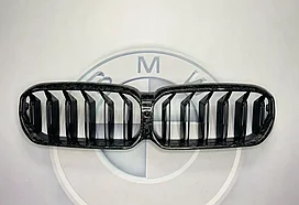 Решетка радиатора на BMW 5-серия (G30) 2020-23 тюнинг дизайн M5 F90 (Кованный карбон)