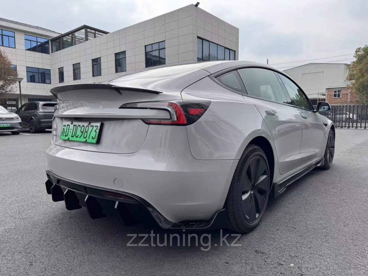 Обвес Tesla Model X