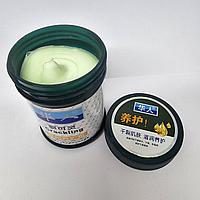 Крем от сухости, трещин и шелушения кожи.