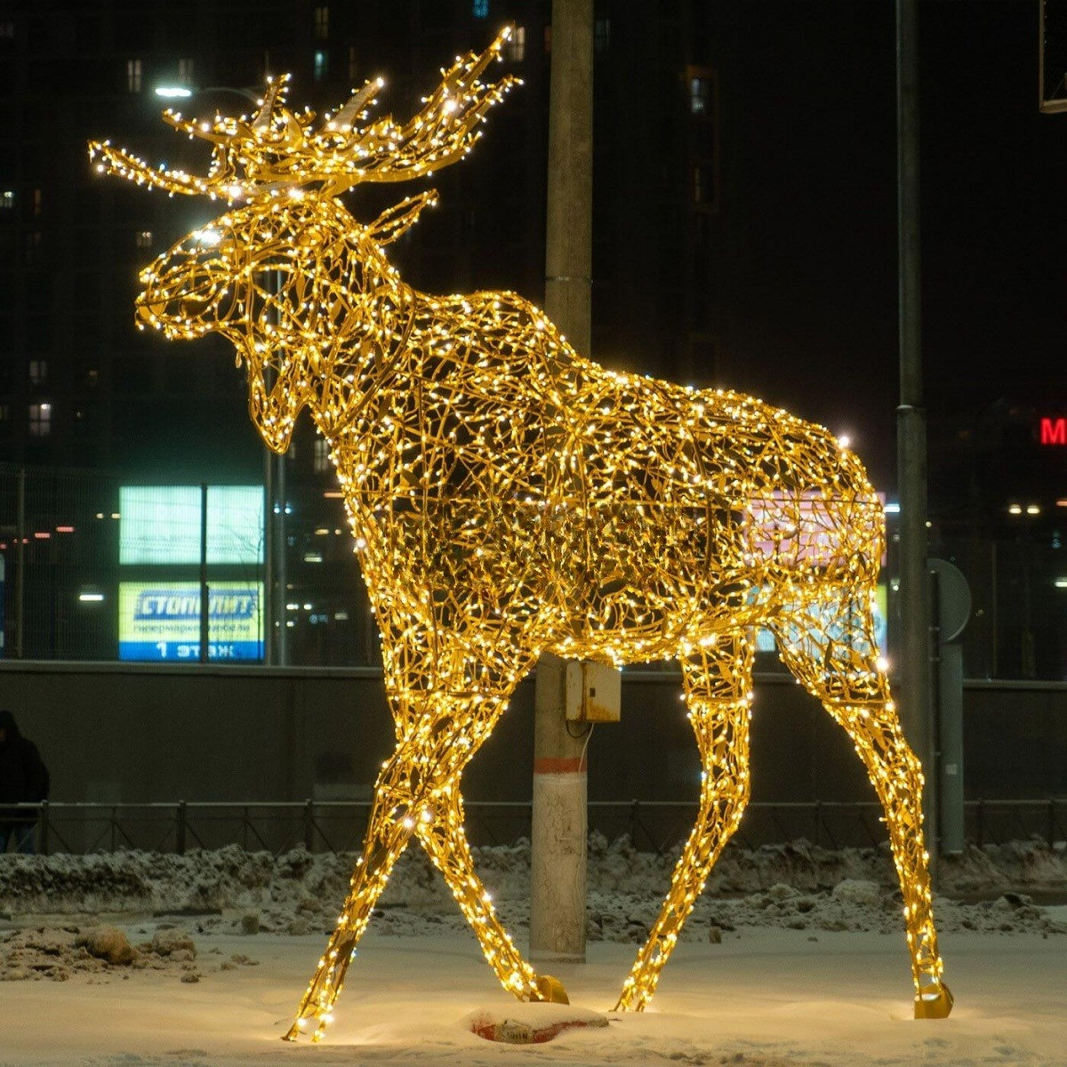 Световая фигура для улицы «Лось»