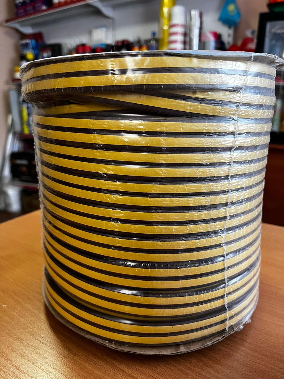 Уплотнитель для окон и дверей резиновый коричневый D 12х10 мм, 16 м (комплект)