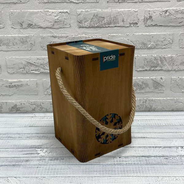 Подарочный ящик декоративный с ручкой-веревкой. Размер: 15*25*22 см.