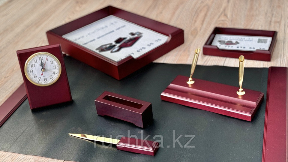 Настольный набор руководителя, 7 предметов, серия Office, махагон