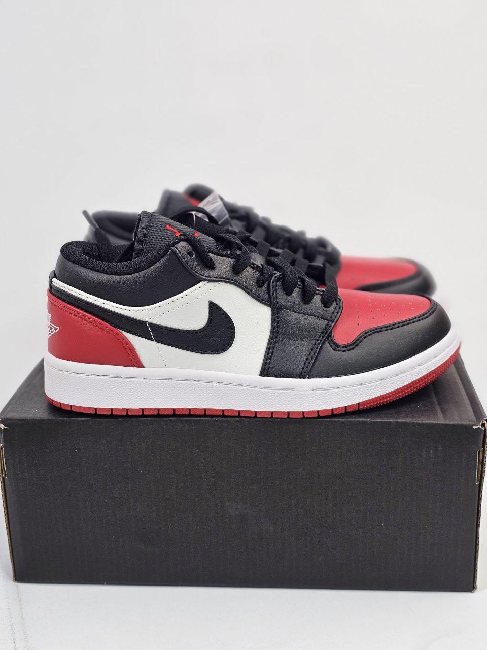 Кроссовки NIKE AIR JORDAN 1 LOW ЛЮКС Качество