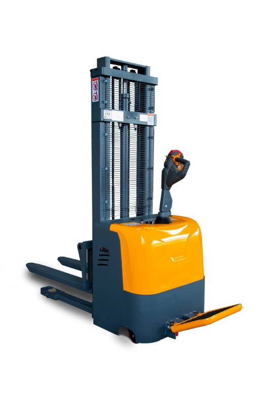 Штабелер электрический самоходный XILIN CDD15K-EN 1,5 т 1,6 м с раздвижными вилами (с платформой), фото 1