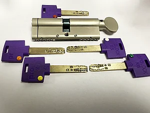 Цилиндр замка PROLOCK X6, размер 45/45Т, ключ/вертушка 90 мм.