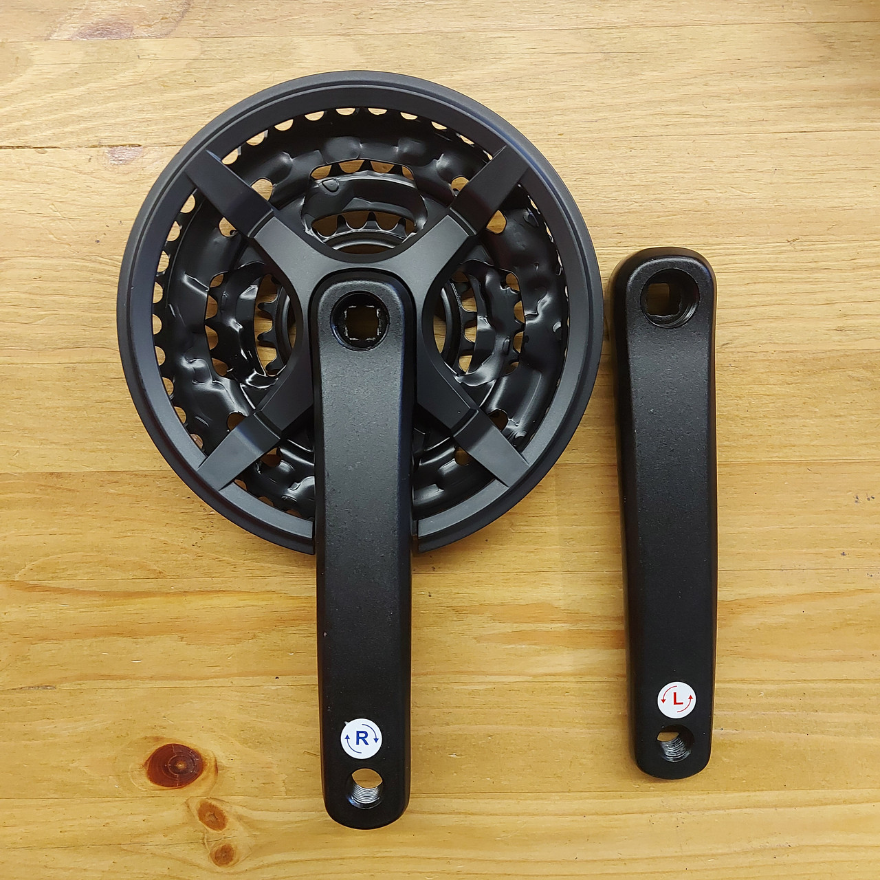 Комплект шатунов "Prowheel" TC-CY03. Под квадрат. Алюминий. Система шатуны 175MM, 42X32X22T