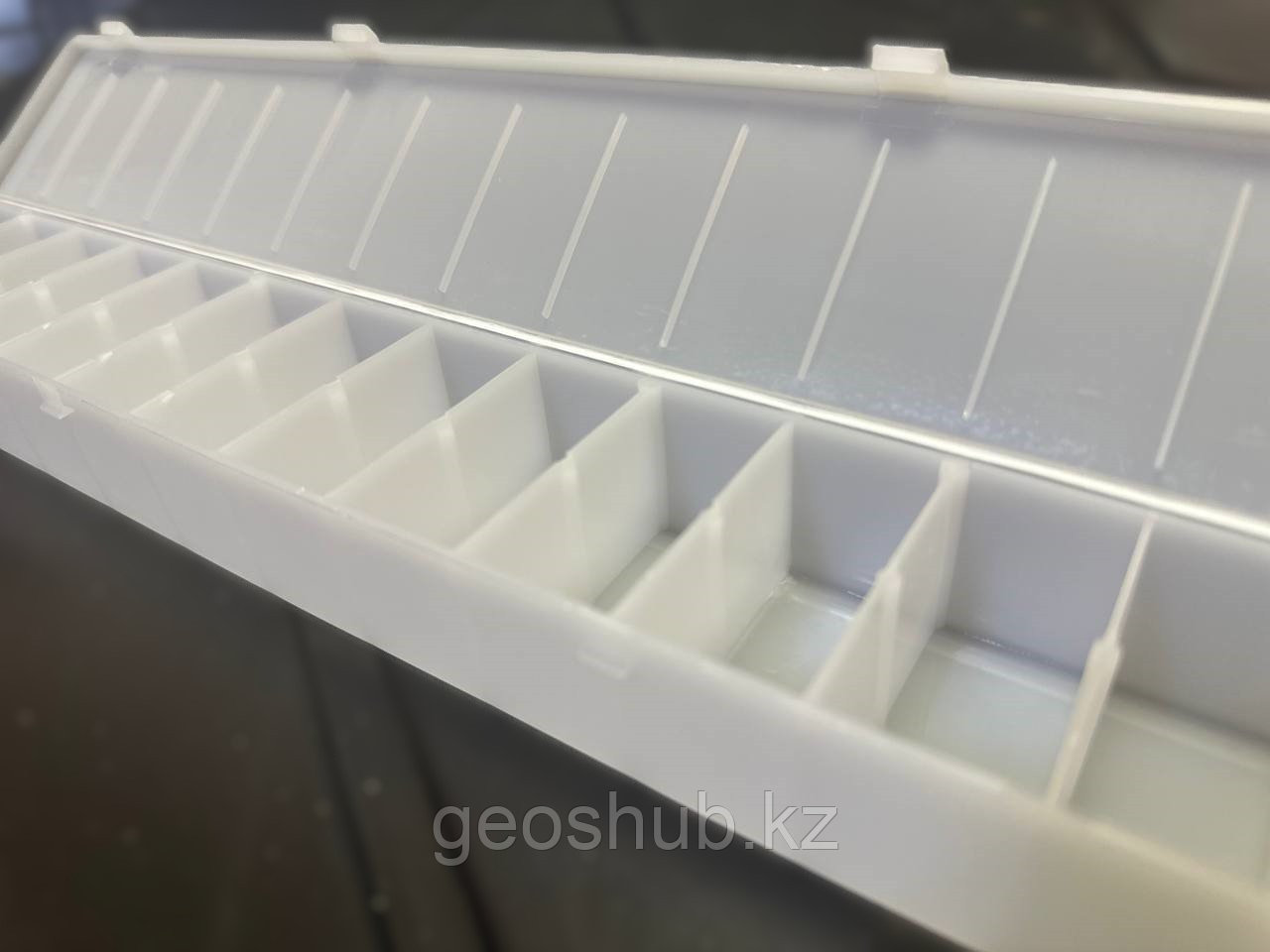 Пластиковый лоток для сбора образцов (Chip Box), белый