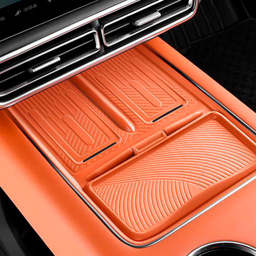 Вставка в центральную консоль для зарядки Lixiang L6, L7, L8, L9