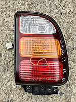 Фонарь задний правый Toyota RAV4 (SXA11)